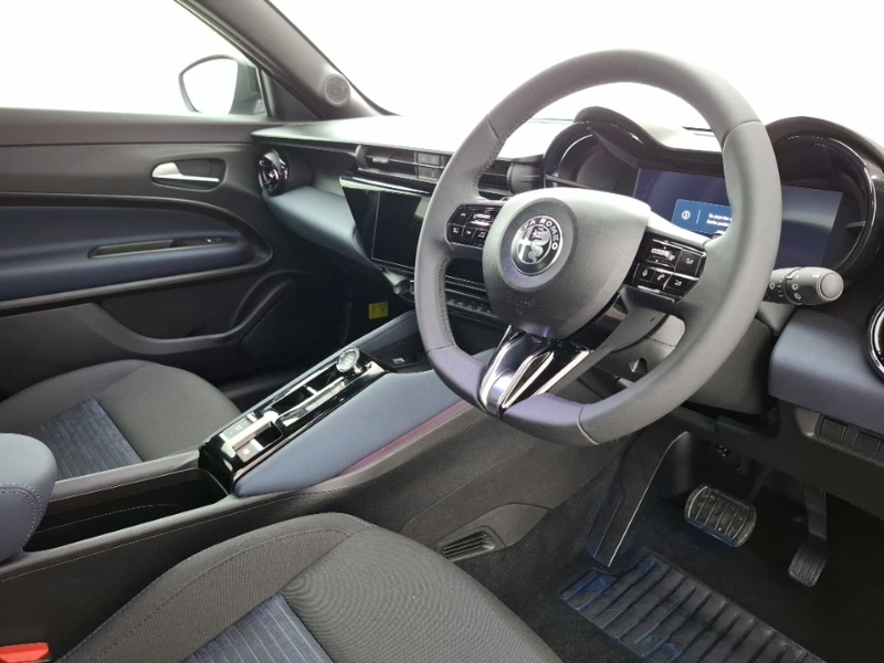 Used Alfa Romeo Junior 2025 for sale - 78085516: Photo 12