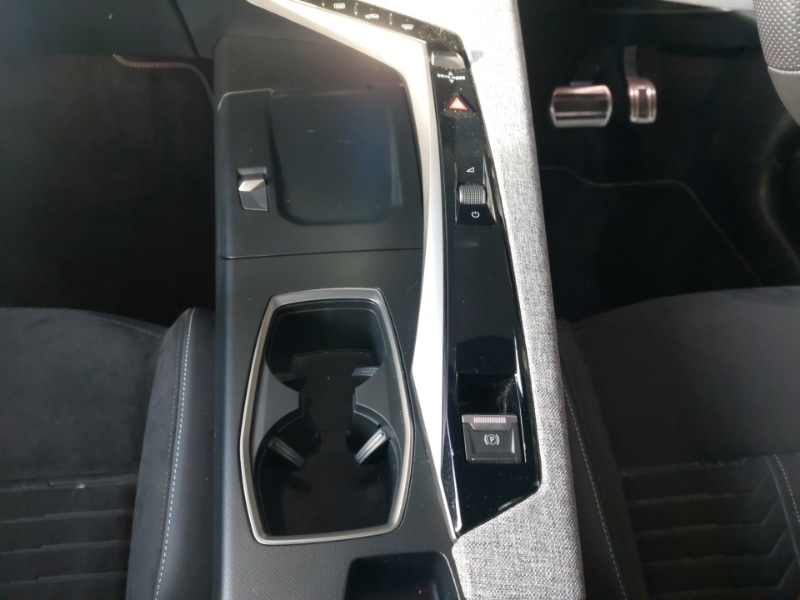 Used Peugeot 3008 2024 for sale - 77039601: Photo 11
