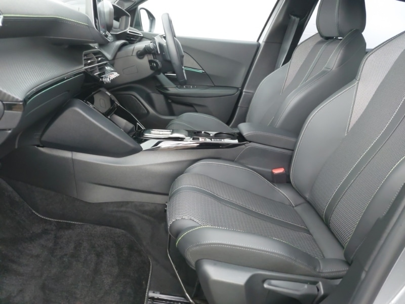 Used Peugeot 2008 2024 for sale - 77503809: Photo 5