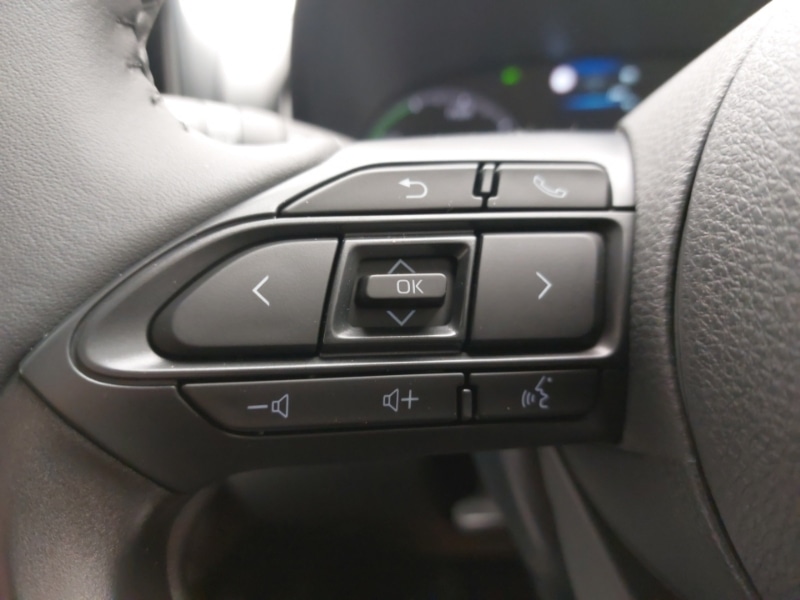 Used Mazda Mazda2 HYBRID 2025 for sale - 76414279: Photo 12