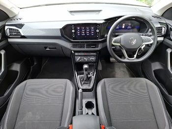 Used Volkswagen T-Cross 2024 for sale - 79048848: Photo