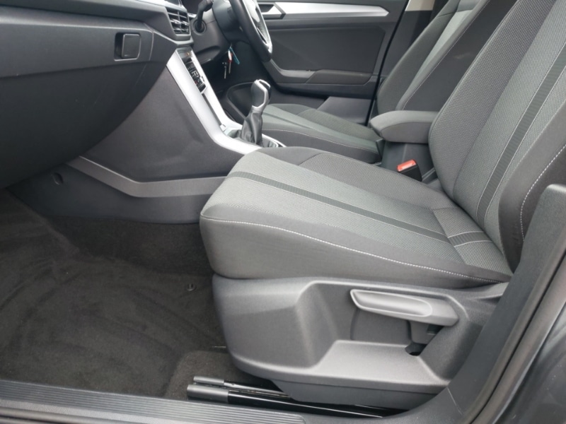 Used Volkswagen T-Roc 2022 for sale - 77544946: Photo 5