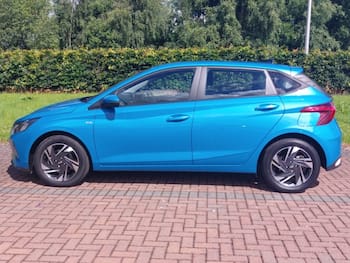 Used Hyundai i20 2023 for sale - 79597462: Photo