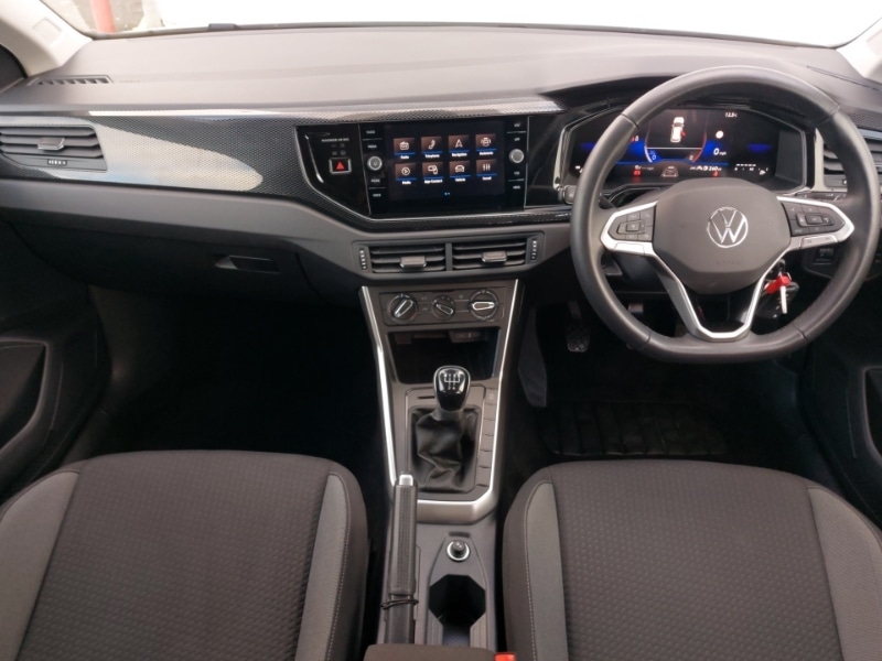 Used Volkswagen Polo 2024 for sale - 77298826: Photo 2