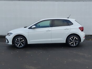 Used Volkswagen Polo 2024 for sale - 77298826: Photo