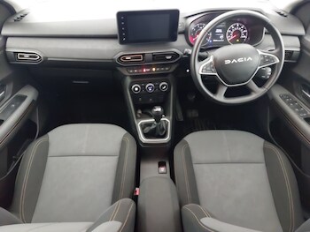 Used Dacia Sandero Stepway 2024 for sale - 76975258: Photo