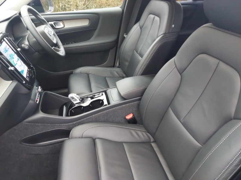 Used Volvo XC40 2024 for sale - 77560915: Photo 5