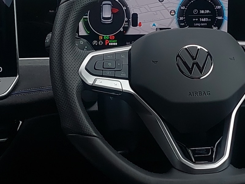 Used Volkswagen Passat 2024 for sale - 77046645: Photo 10