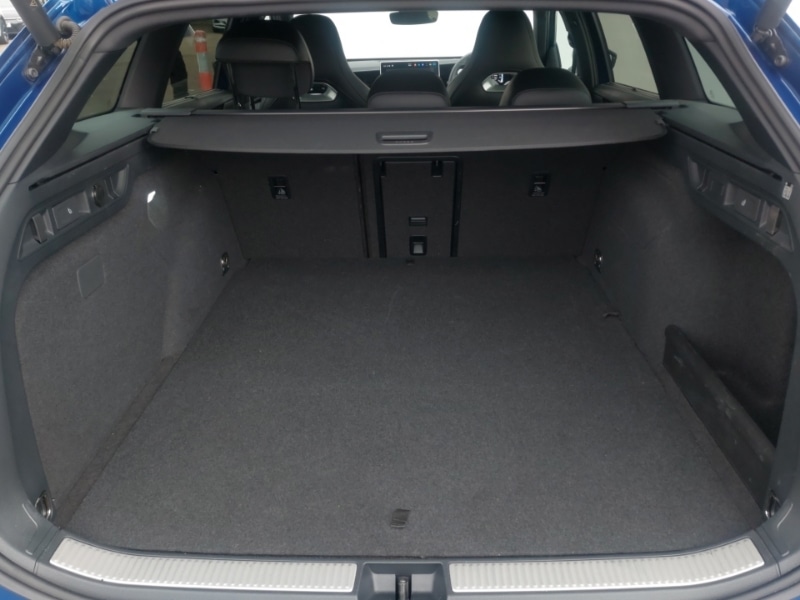 Used Volkswagen Passat 2024 for sale - 77046645: Photo 8