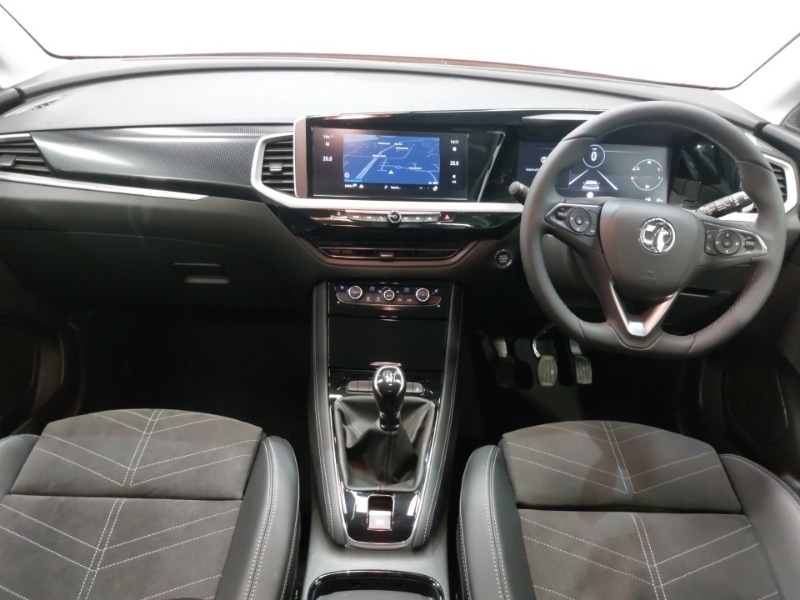 Used Vauxhall Grandland 2024 for sale - 77318915: Photo 2