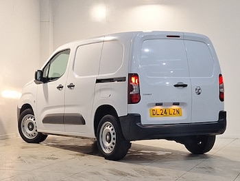 Used Vauxhall Combo 2024 for sale - 76511276: Photo