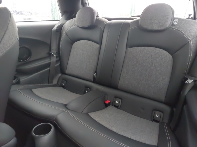 Used MINI Hatch 2023 for sale - 77876889: Photo 12