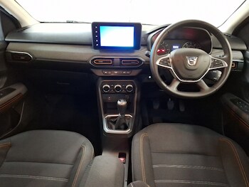 Used Dacia Sandero Stepway 2022 for sale - 77949687: Photo