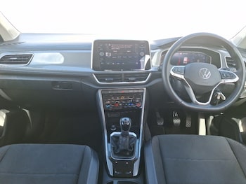 Used Volkswagen T-Roc 2023 for sale - 79439851: Photo