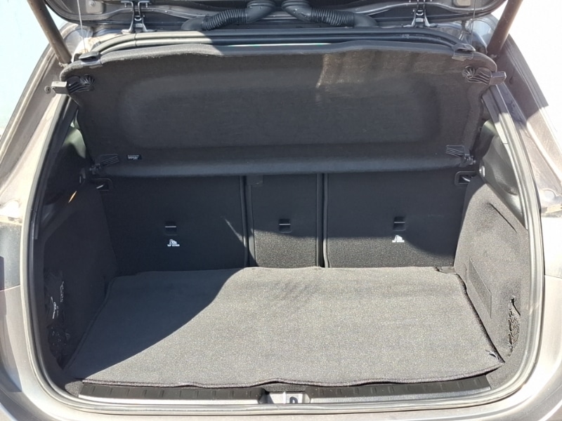 Used Mercedes-Benz GLA 2023 for sale - 76427011: Photo 8