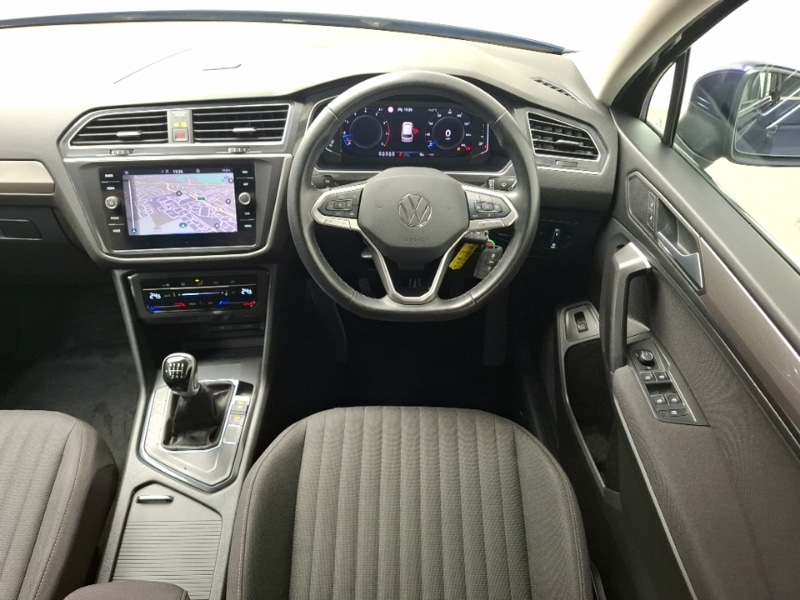 Used Volkswagen Tiguan Allspace 2023 for sale - 77669996: Photo 7