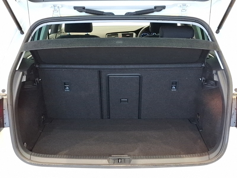 Used Volkswagen Golf 2020 for sale - 77380578: Photo 8