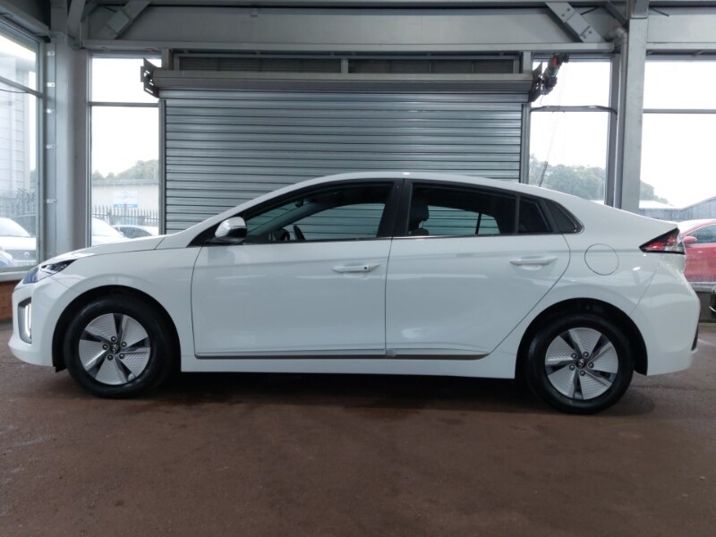 Used Hyundai IONIQ 2021 for sale - 76165481: Photo 4