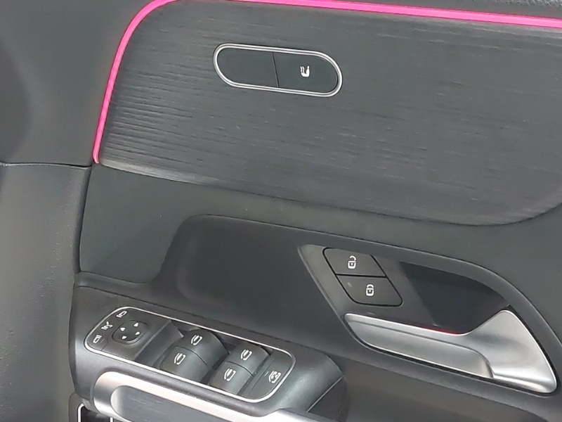 Used Mercedes-Benz EQB 2022 for sale - 76135779: Photo 12