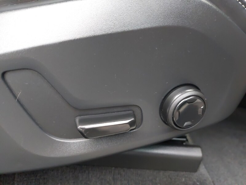 Used Volvo XC60 2022 for sale - 76764259: Photo 12