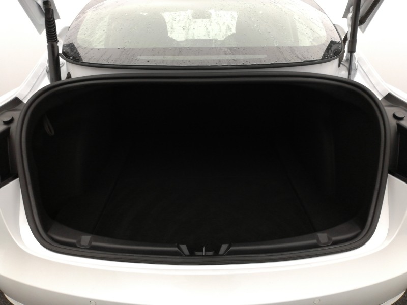 Used Tesla Model 3 2021 for sale - 77956344: Photo 8