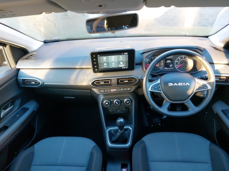 Used Dacia Sandero Stepway 2024 for sale - 77142691: Photo 2