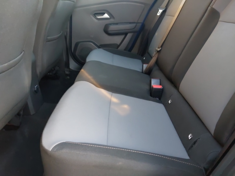 Used Dacia Sandero Stepway 2024 for sale - 77142691: Photo 6