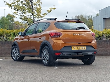 Used Dacia Sandero Stepway 2024 for sale - 79492676: Photo