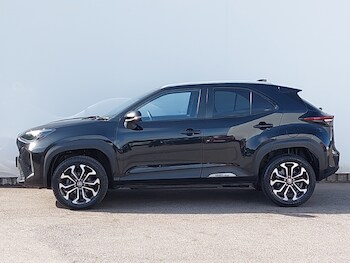 Used Toyota Yaris Cross 2022 for sale - 77410703: Photo