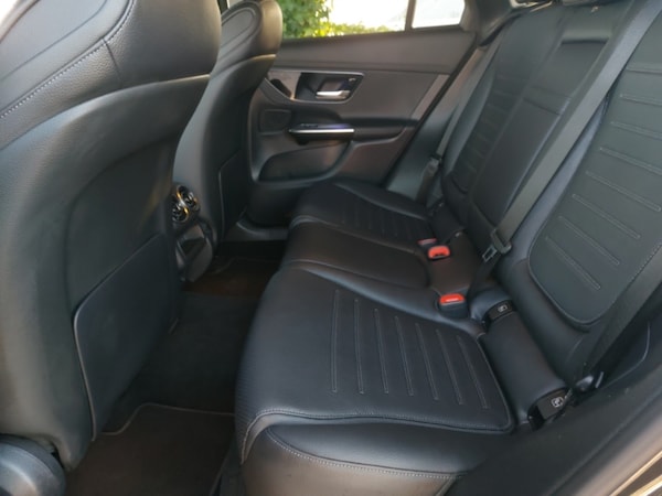 Used Mercedes-Benz GLC 2023 for sale - 76187512: Photo 6
