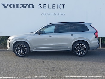 Used Volvo XC90 2024 for sale - 75882617: Photo