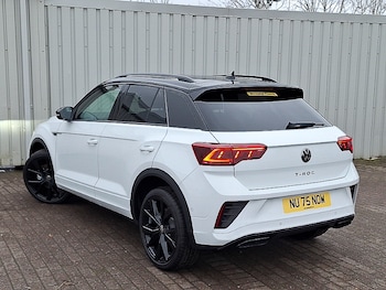Used Volkswagen T-Roc 2025 for sale - 77024902: Photo
