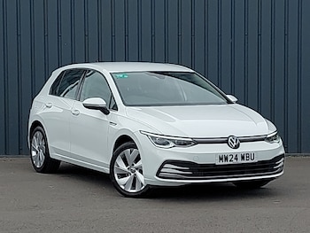 Volkswagen - Golf