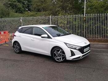 Used Hyundai i20 2024 for sale - 79803176: Photo
