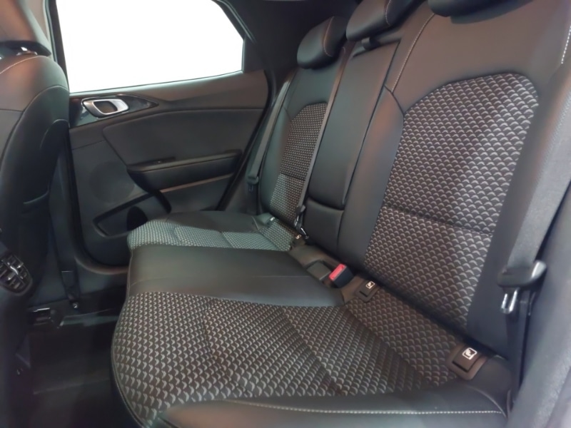 Used Kia XCeed 2023 for sale - 77778073: Photo 6