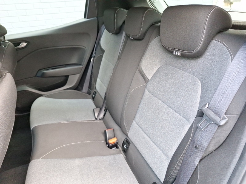 Used Renault Clio 2024 for sale - 76759072: Photo 6