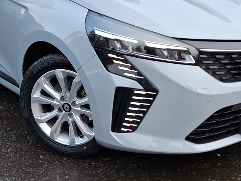 Used Renault Clio 2024 for sale - 76759072: Photo 9