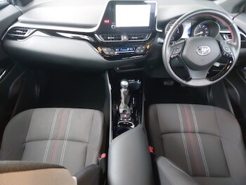 Used Toyota C-HR 2022 for sale - 77823461: Photo