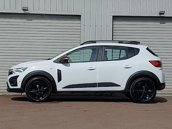 Used Dacia Sandero Stepway 2024 for sale - 78572144: Photo