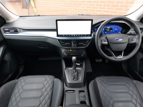 Used Ford Focus 2024 for sale - 76198840: Photo 2