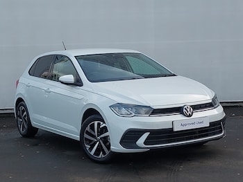 Used Volkswagen Polo 2024 for sale - 76537411: Photo