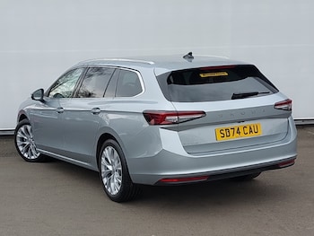 Used Skoda Superb 2024 for sale - 76447476: Photo