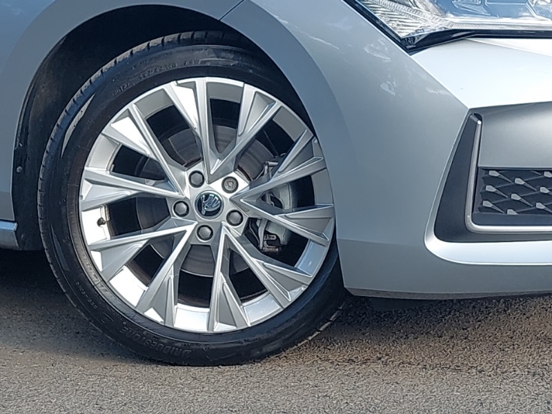 Used Skoda Superb 2024 for sale - 76492701: Photo 9