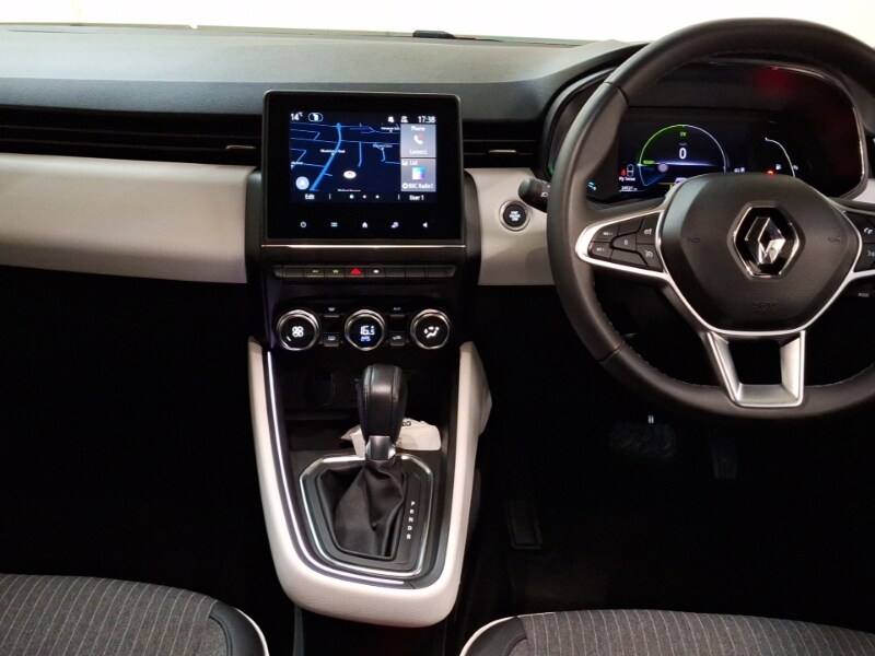 Used Renault Clio 2023 for sale - 77949732: Photo 7