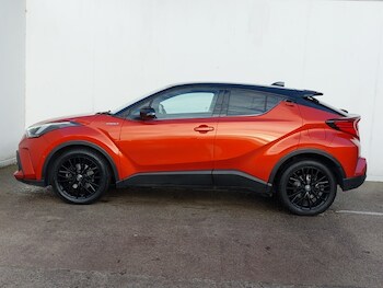 Used Toyota C-HR 2021 for sale - 77197149: Photo