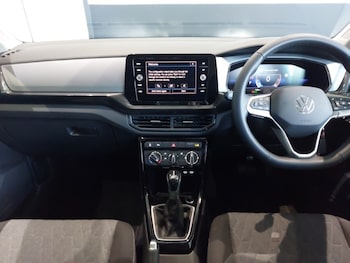 Used Volkswagen T-Cross 2024 for sale - 77253324: Photo