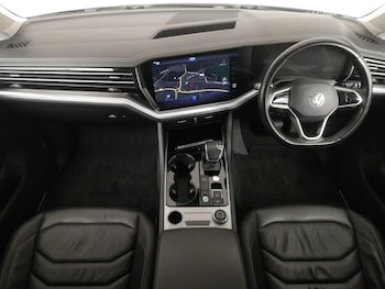 Used Volkswagen Touareg 2020 for sale - 77025034: Photo