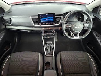 Used Kia Stonic 2023 for sale - 79612197: Photo