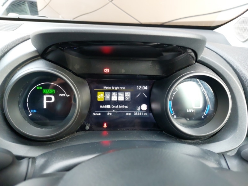 Used Toyota Yaris Cross 2023 for sale - 76983810: Photo 11