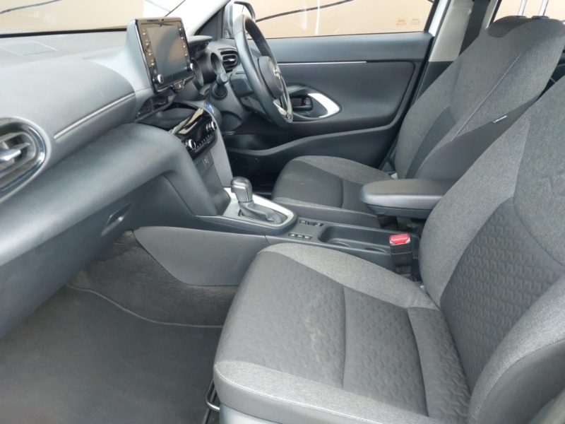 Used Toyota Yaris Cross 2023 for sale - 76983810: Photo 5